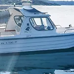 Casa vacanze 5 Star Holiday Home In Urangsvag *