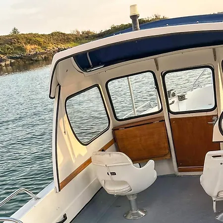 Сasa de vacaciones 5 Star In Urangsvag *